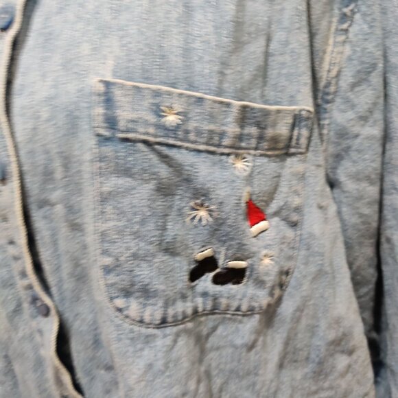 C.J. Banks 2X Plus Size Vintage 2004 Penguin Embroidered Denim Christmas Shirt - Picture 5 of 12